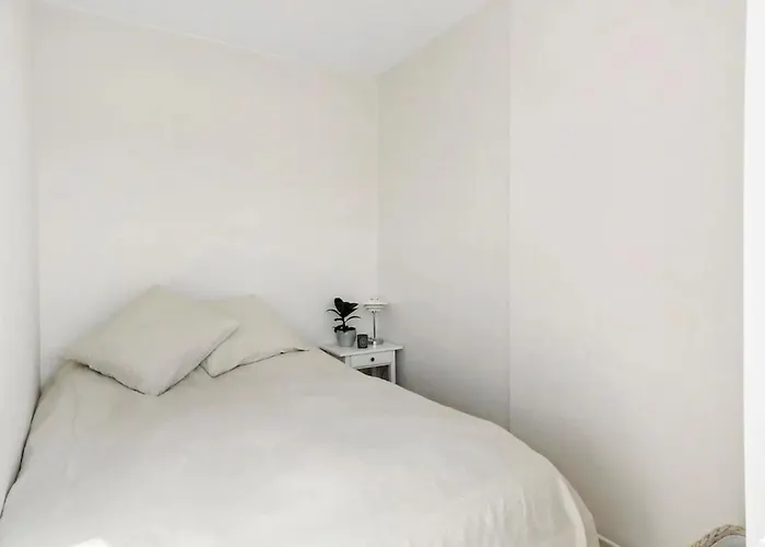 Апартаменты Bright & Vesterbro Flat *