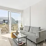Апартаменты Bright & Vesterbro Flat *